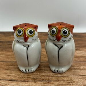 Vintage Owl salt and pepper shakers Japan